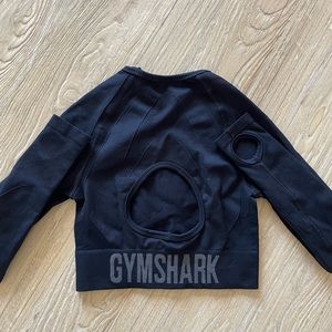 Gymshark black cropped workout top